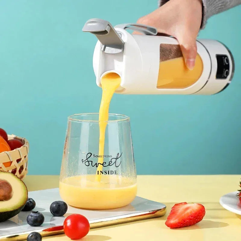 Experience Freshness On-the-Go with Our Portable 450ml Electric Juicer - 12 Powerful Blades for Smoothies and Shakes!